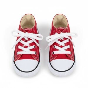 👟 Toddler Classic Red Canvas Low-Top Sneakers - Size 6 🍎